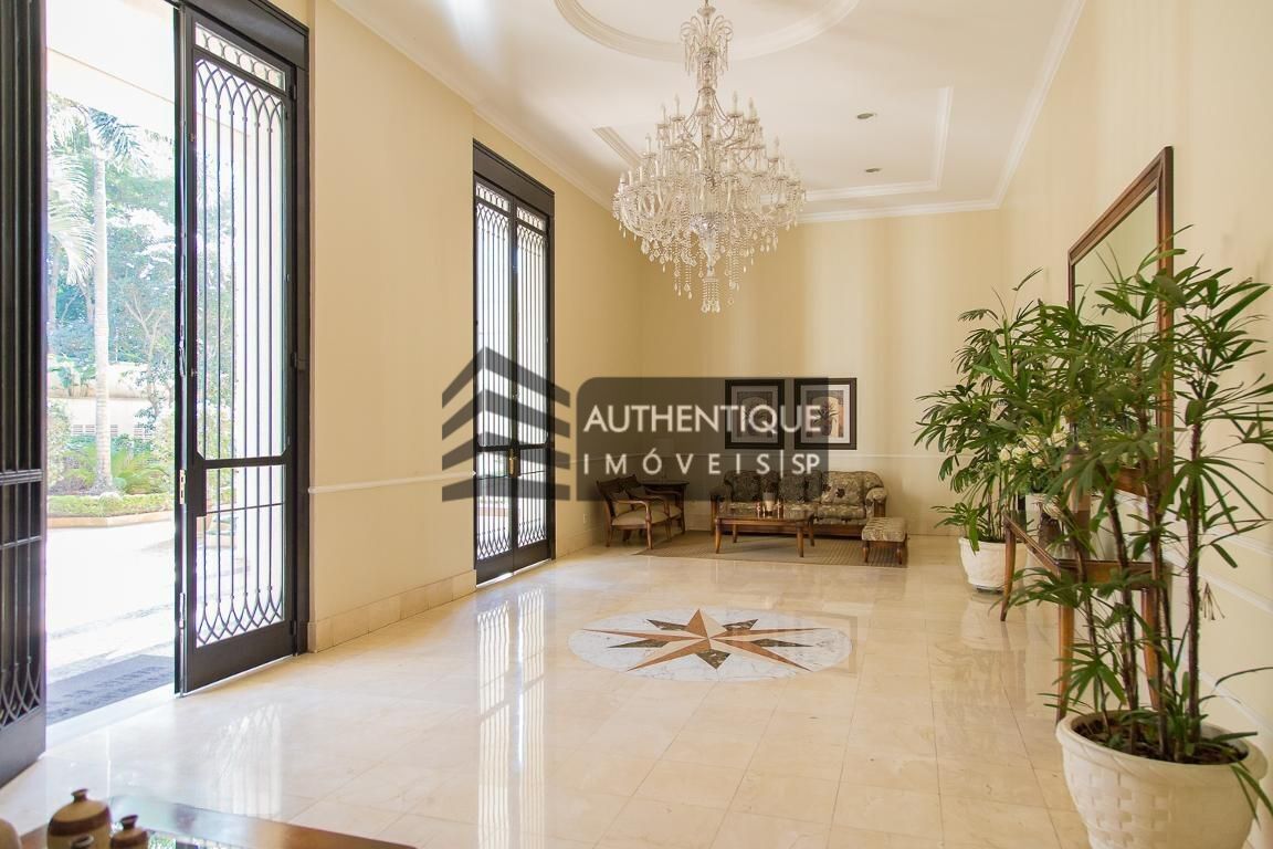 Apartamento à venda com 4 quartos, 195m² - Foto 19