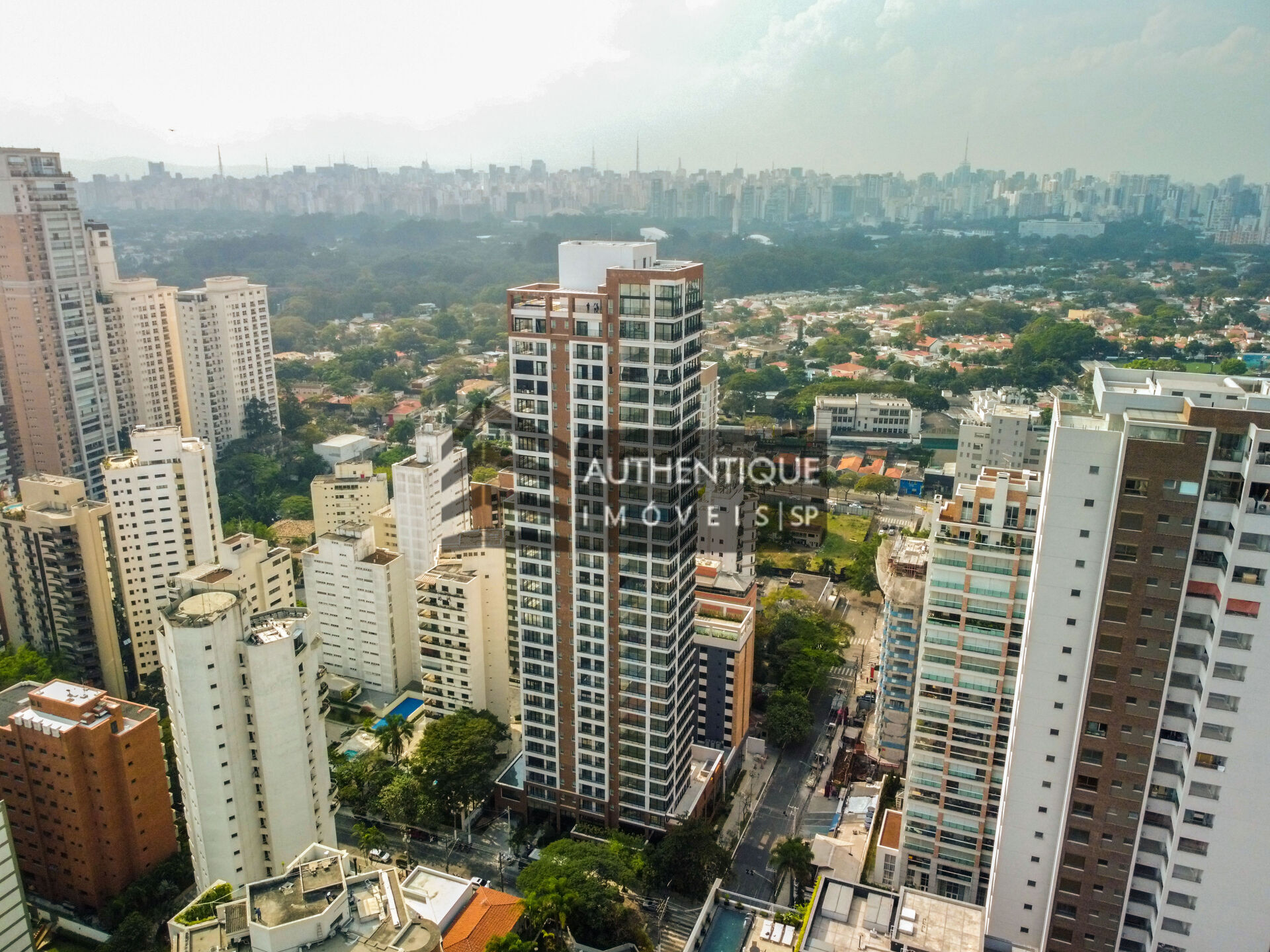 Apartamento à venda com 4 quartos, 375m² - Foto 25