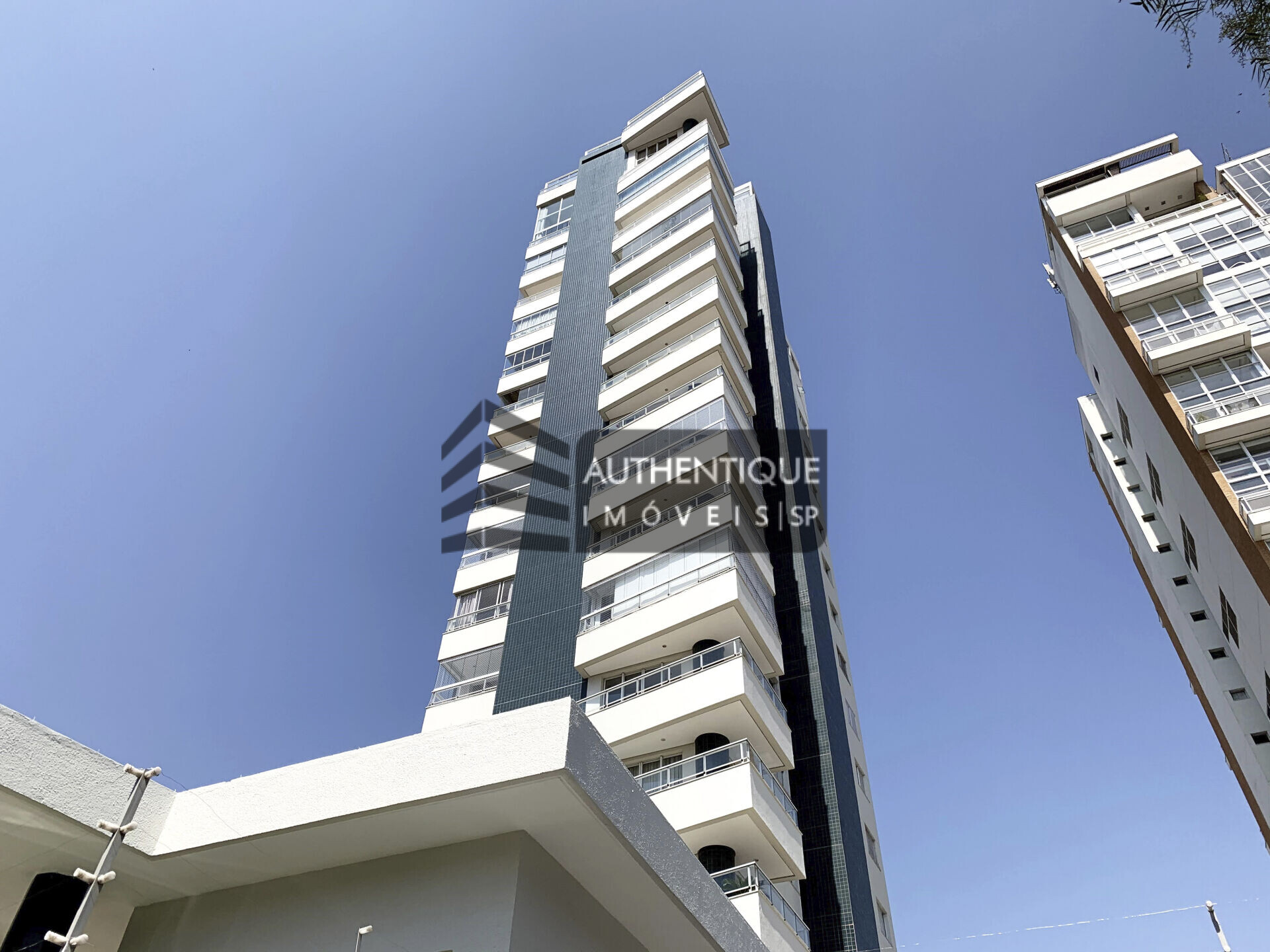 Apartamento à venda com 3 quartos, 170m² - Foto 47