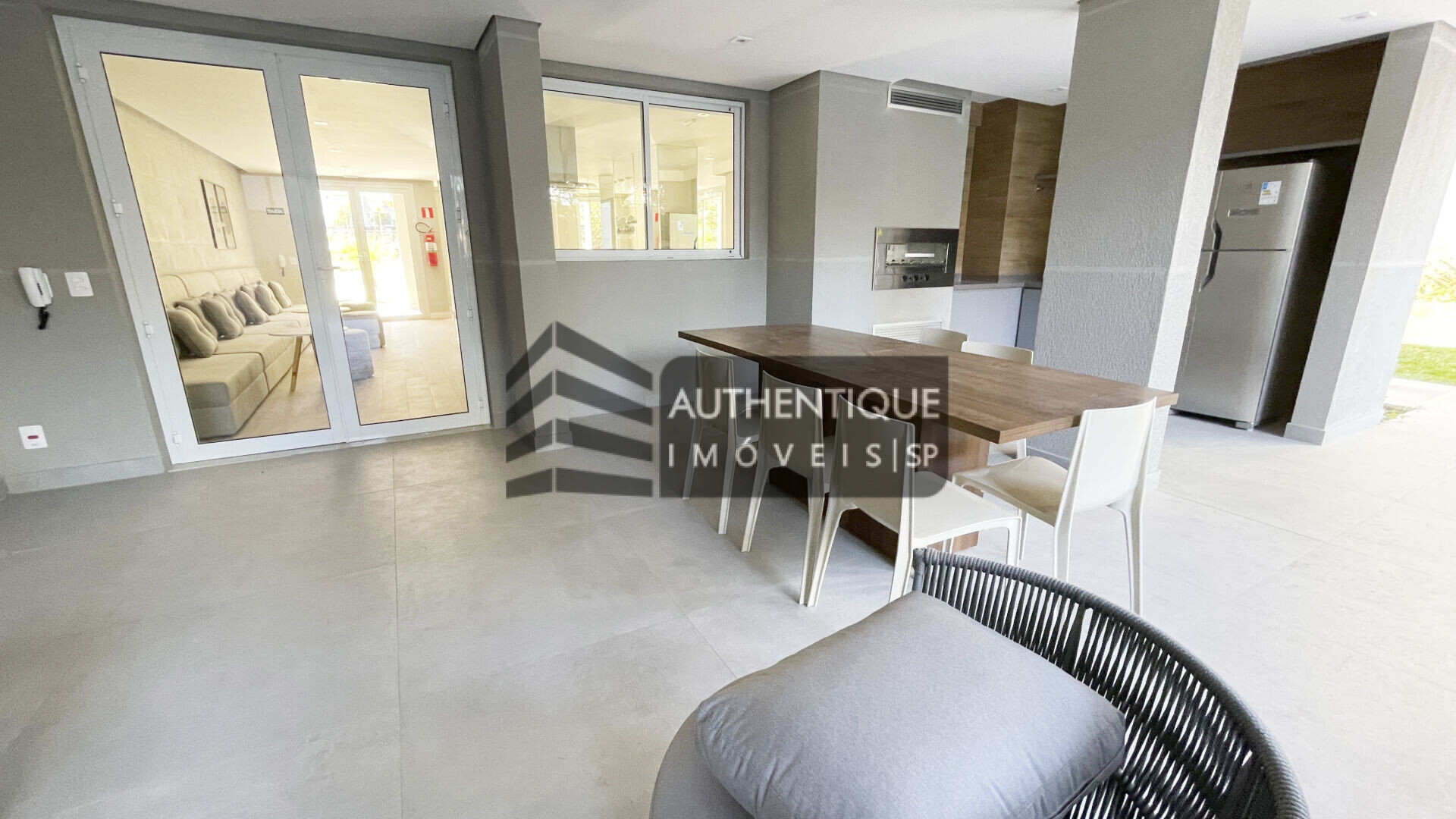 Apartamento à venda com 2 quartos, 83m² - Foto 62