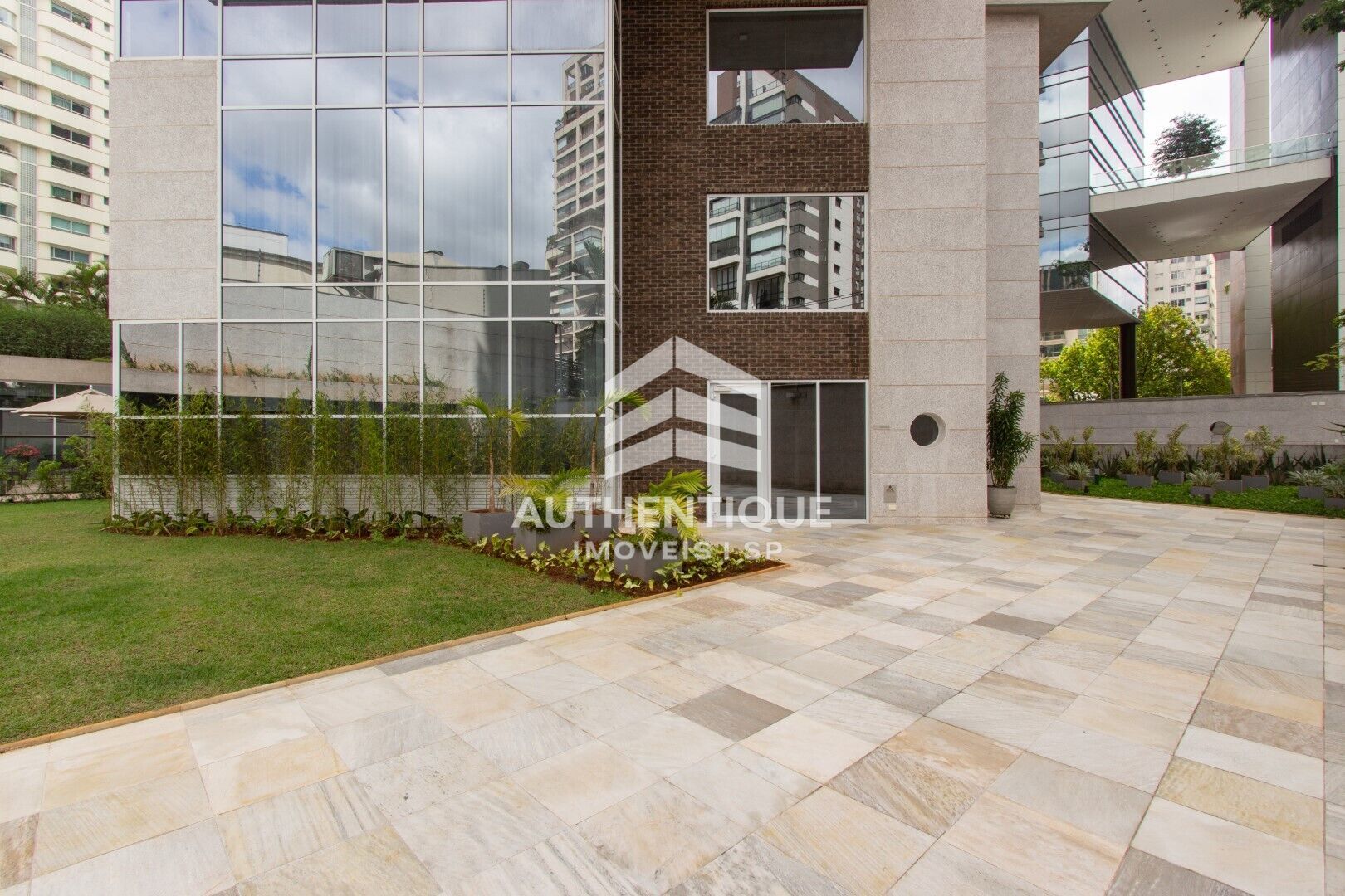 Cobertura, 3 quartos, 298 m² - Foto 37