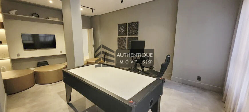 Apartamento à venda com 2 quartos, 68m² - Foto 32