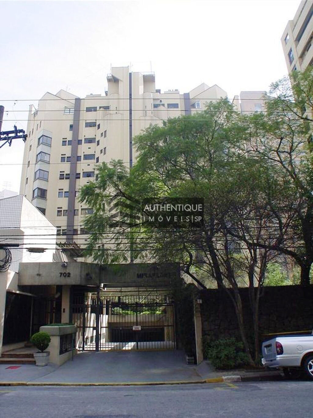 Apartamento à venda com 3 quartos, 197m² - Foto 21