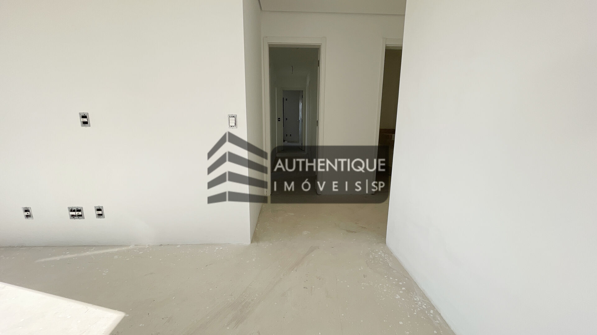 Apartamento à venda com 4 quartos, 230m² - Foto 17