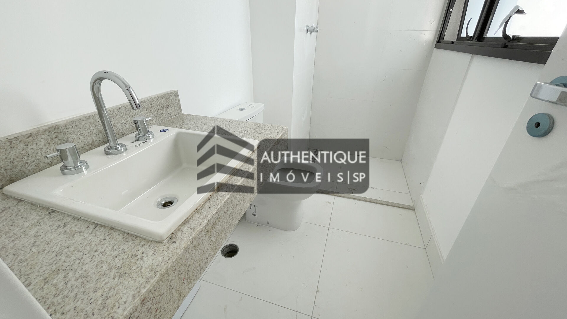 Apartamento à venda com 4 quartos, 230m² - Foto 33