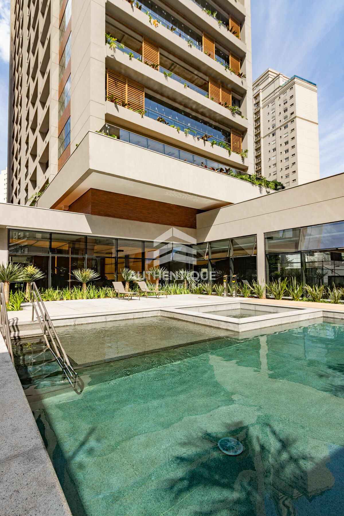 Apartamento, 4 quartos, 422 m² - Foto 1