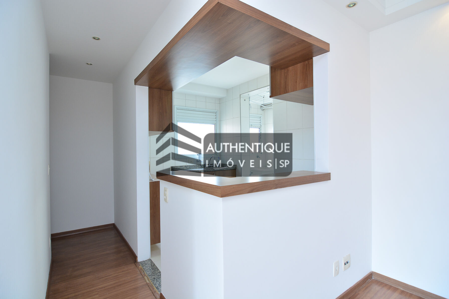 Apartamento para alugar com 1 quarto, 59m² - Foto 37