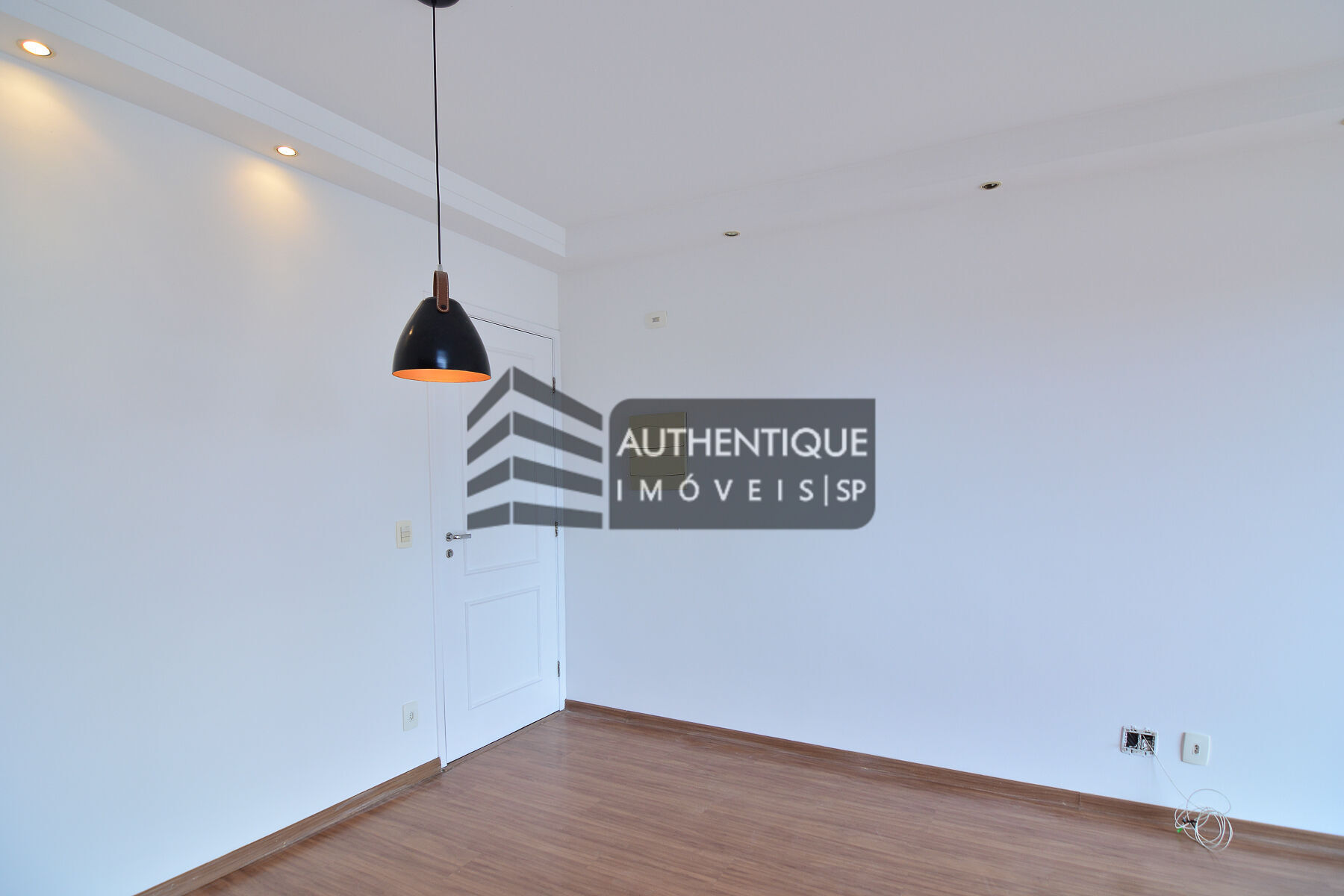 Apartamento para alugar com 1 quarto, 59m² - Foto 35