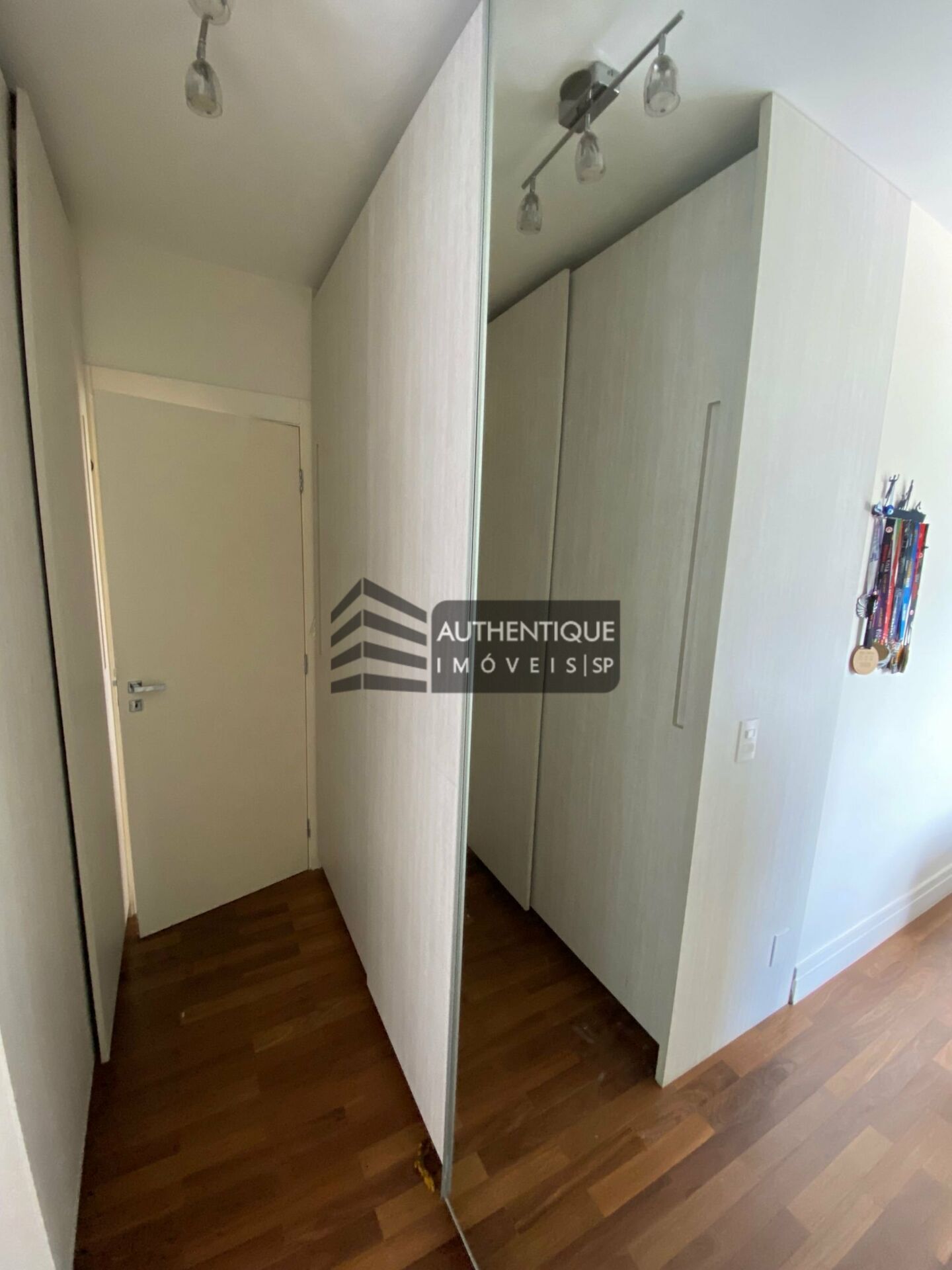 Apartamento à venda com 4 quartos, 117m² - Foto 30