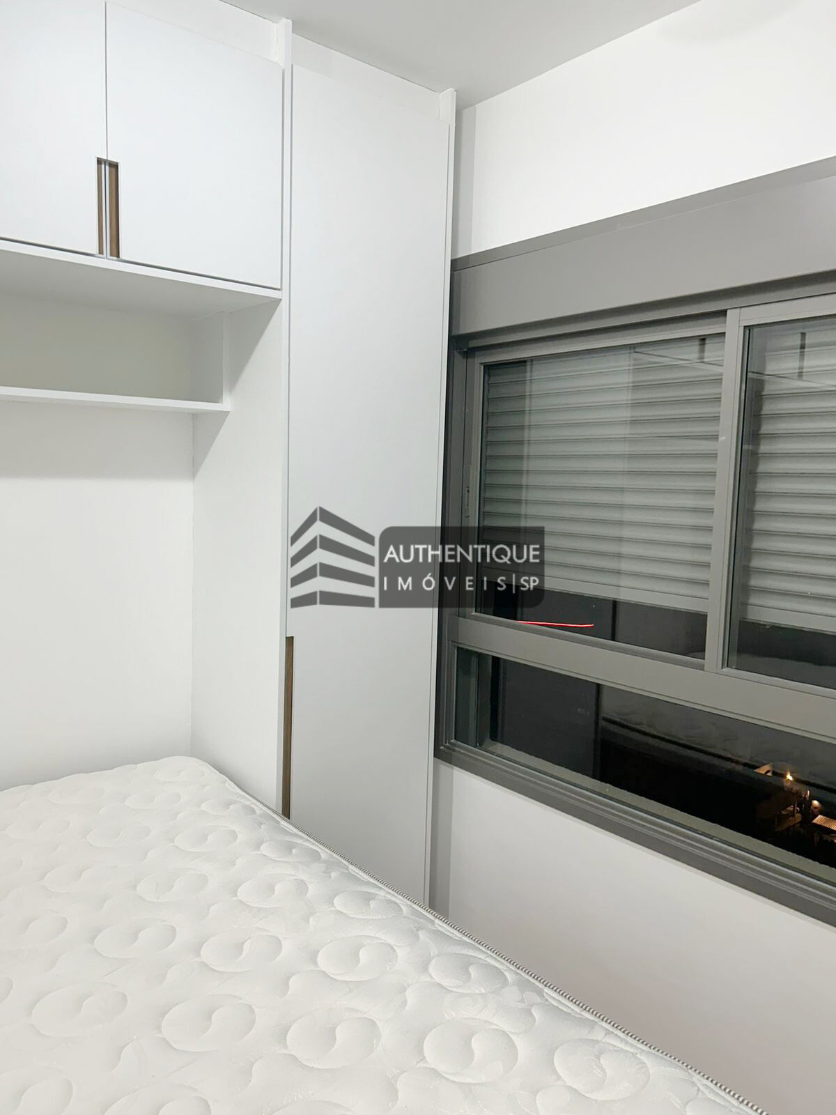 Apartamento à venda com 2 quartos, 65m² - Foto 22