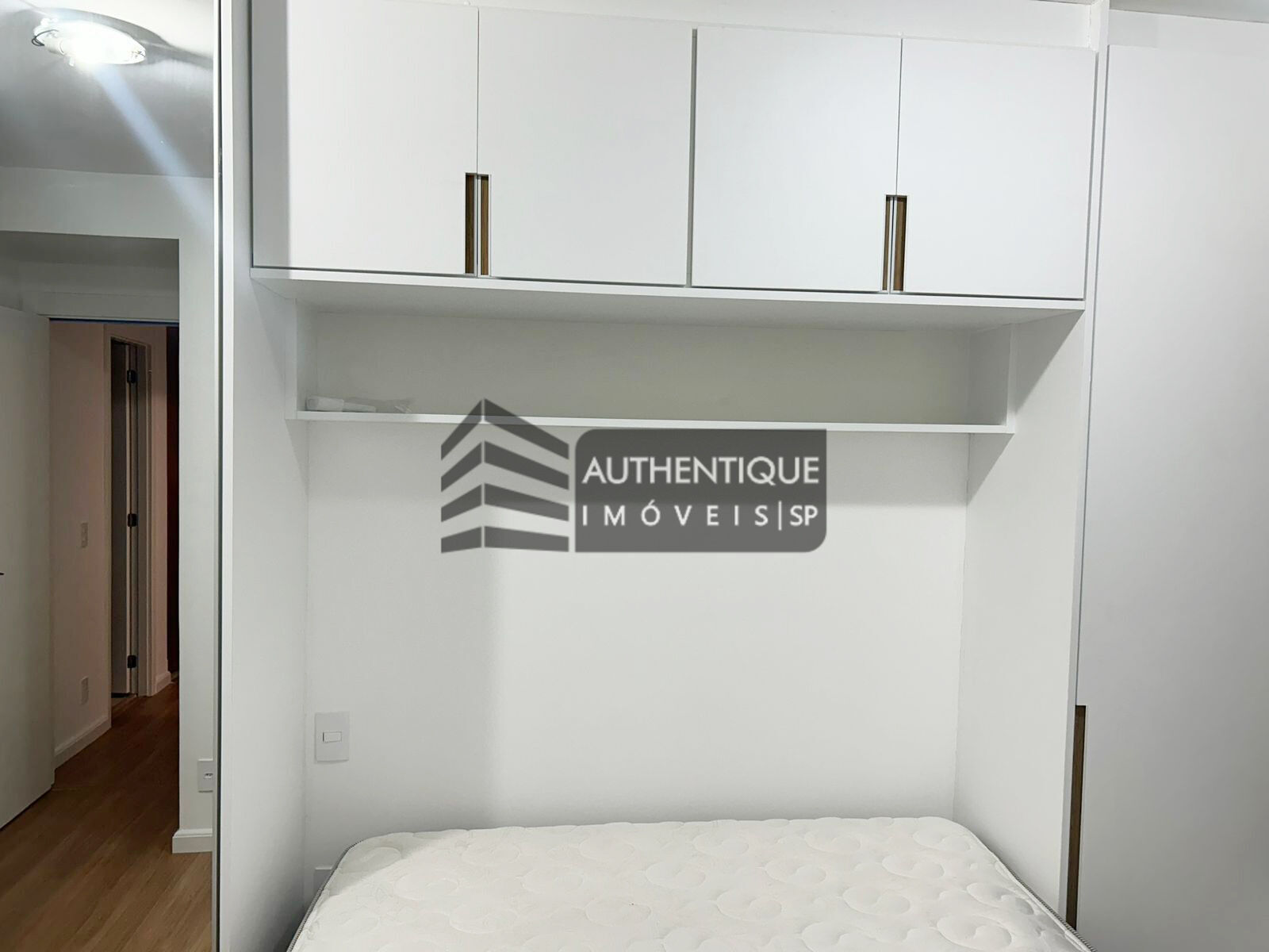 Apartamento à venda com 2 quartos, 65m² - Foto 23