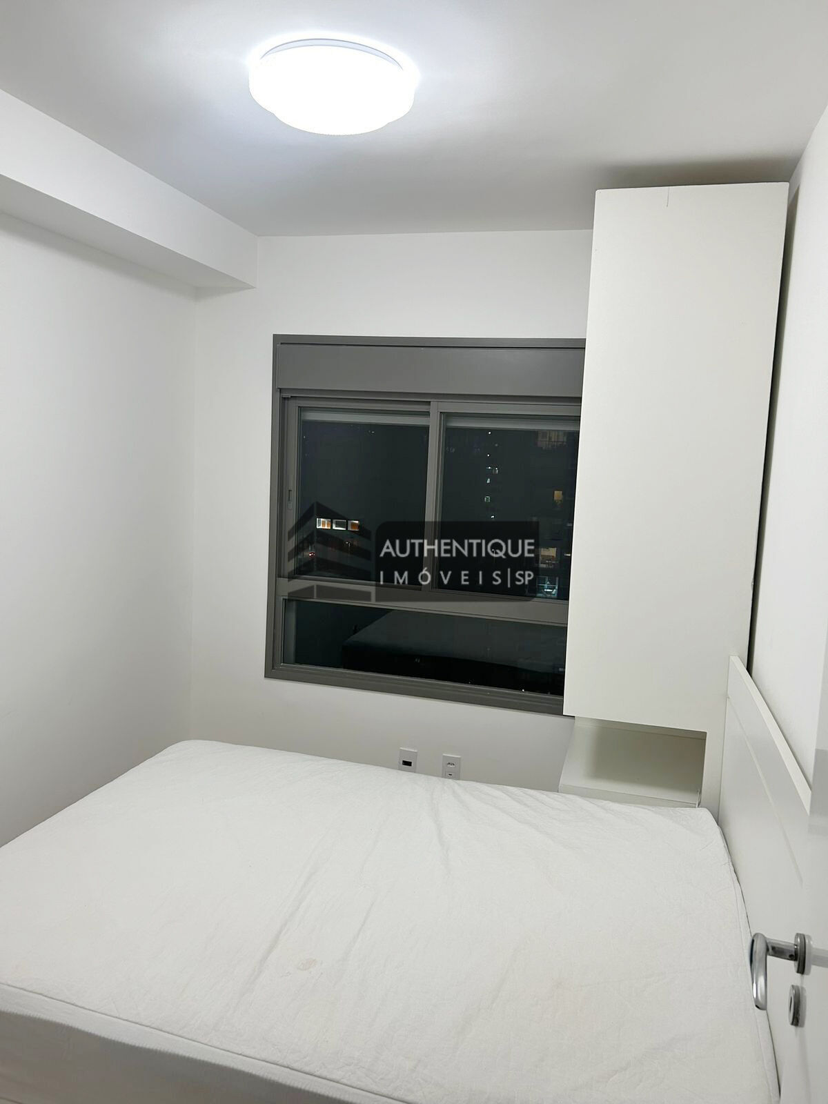 Apartamento à venda com 2 quartos, 65m² - Foto 18