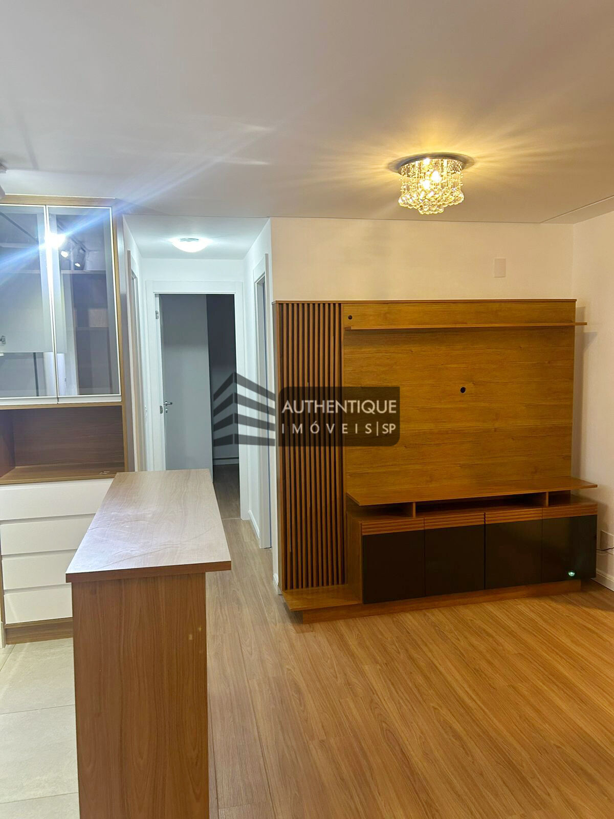 Apartamento à venda com 2 quartos, 65m² - Foto 11