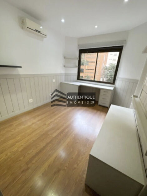 Apartamento à venda com 3 quartos, 197m² - Foto 10