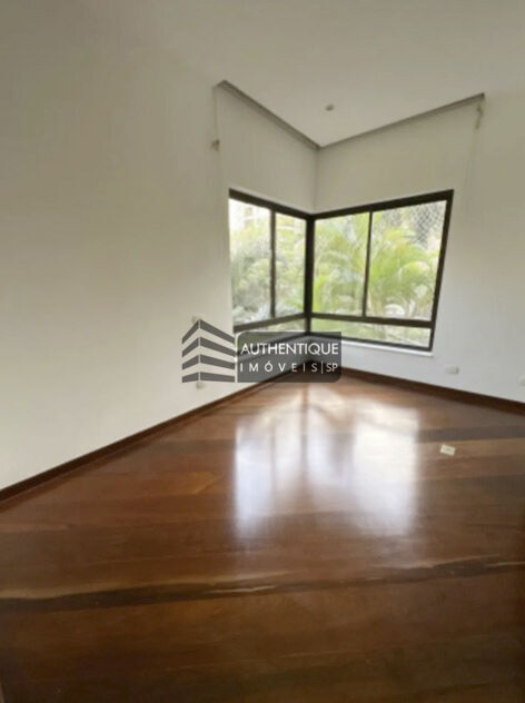 Apartamento à venda com 3 quartos, 197m² - Foto 5