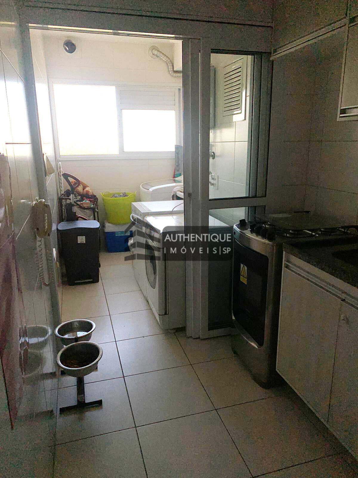 Apartamento à venda com 2 quartos, 65m² - Foto 11