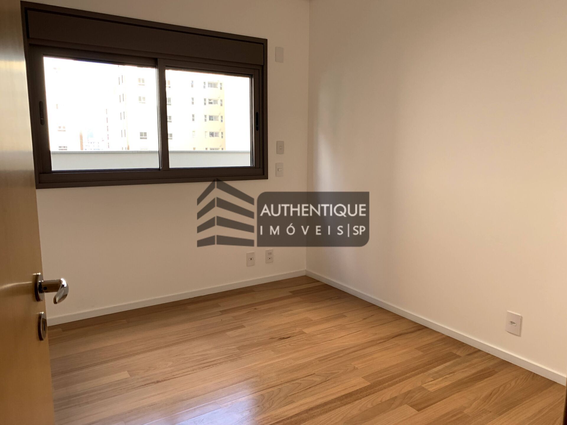 Apartamento à venda com 4 quartos, 171m² - Foto 27