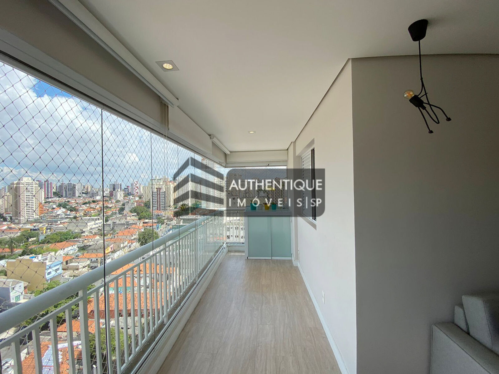 Apartamento à venda com 2 quartos, 72m² - Foto 4