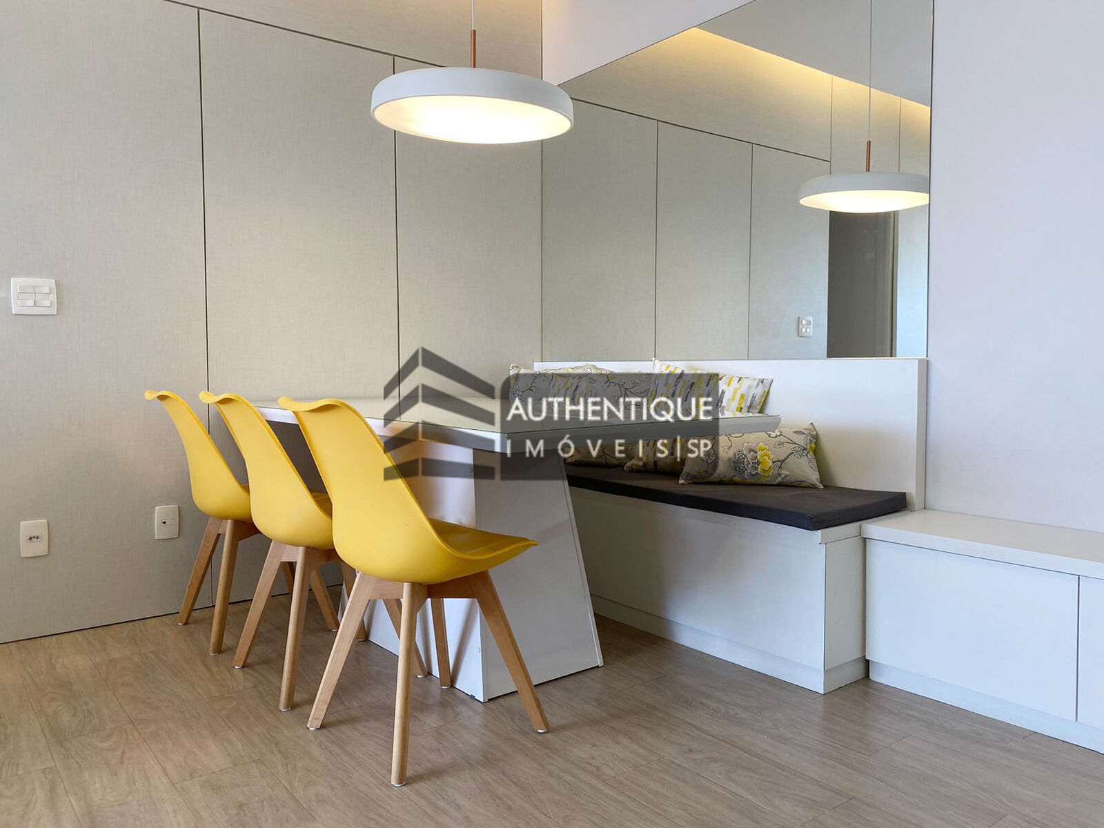 Apartamento à venda com 2 quartos, 72m² - Foto 10