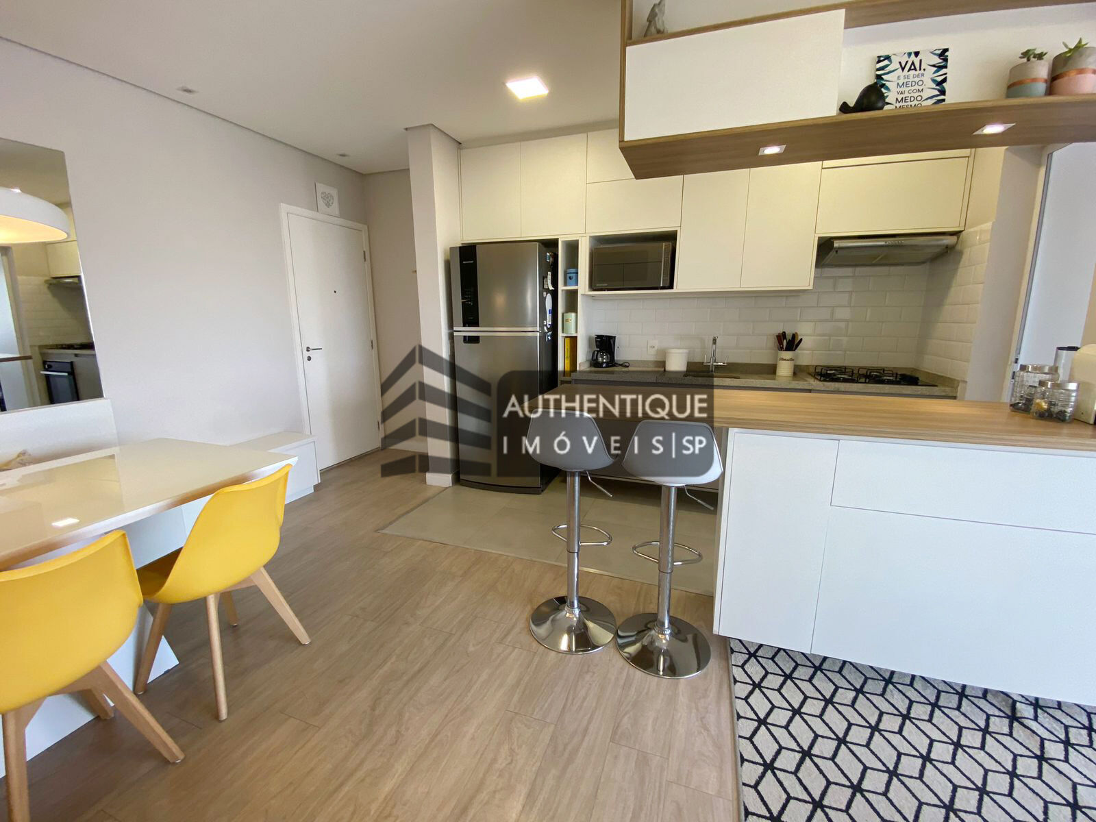 Apartamento à venda com 2 quartos, 72m² - Foto 6