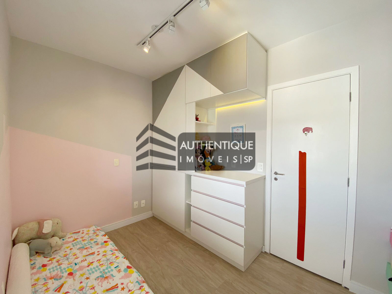 Apartamento à venda com 2 quartos, 72m² - Foto 22