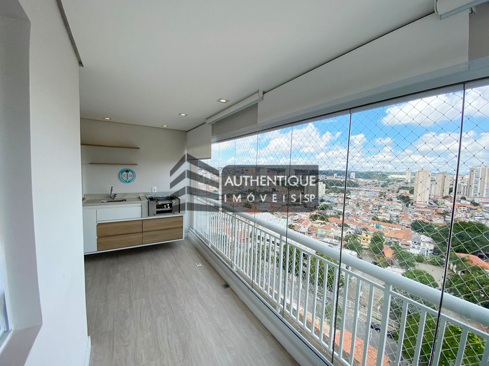 Apartamento à venda com 2 quartos, 72m² - Foto 2