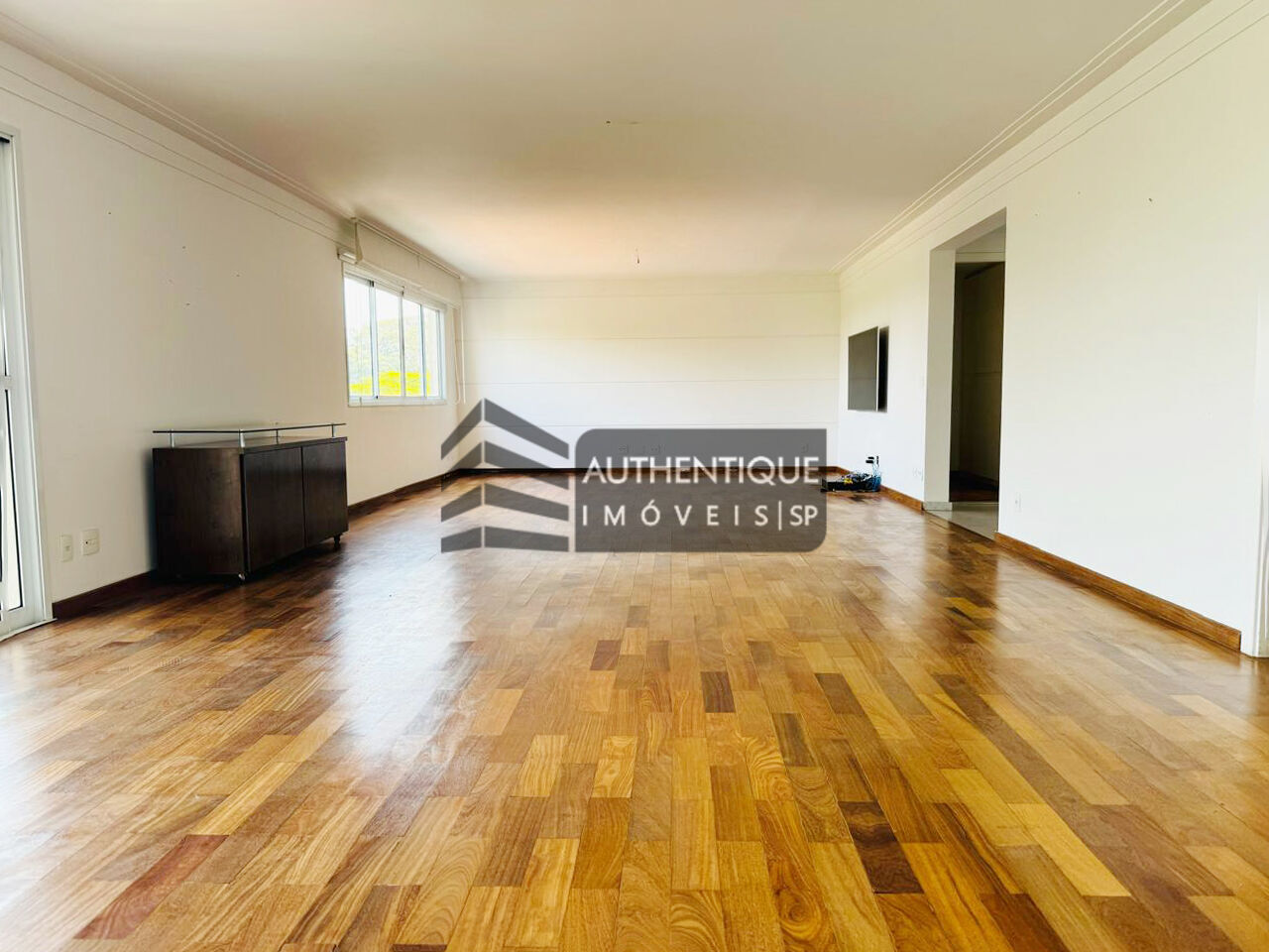 Apartamento à venda com 4 quartos, 237m² - Foto 5