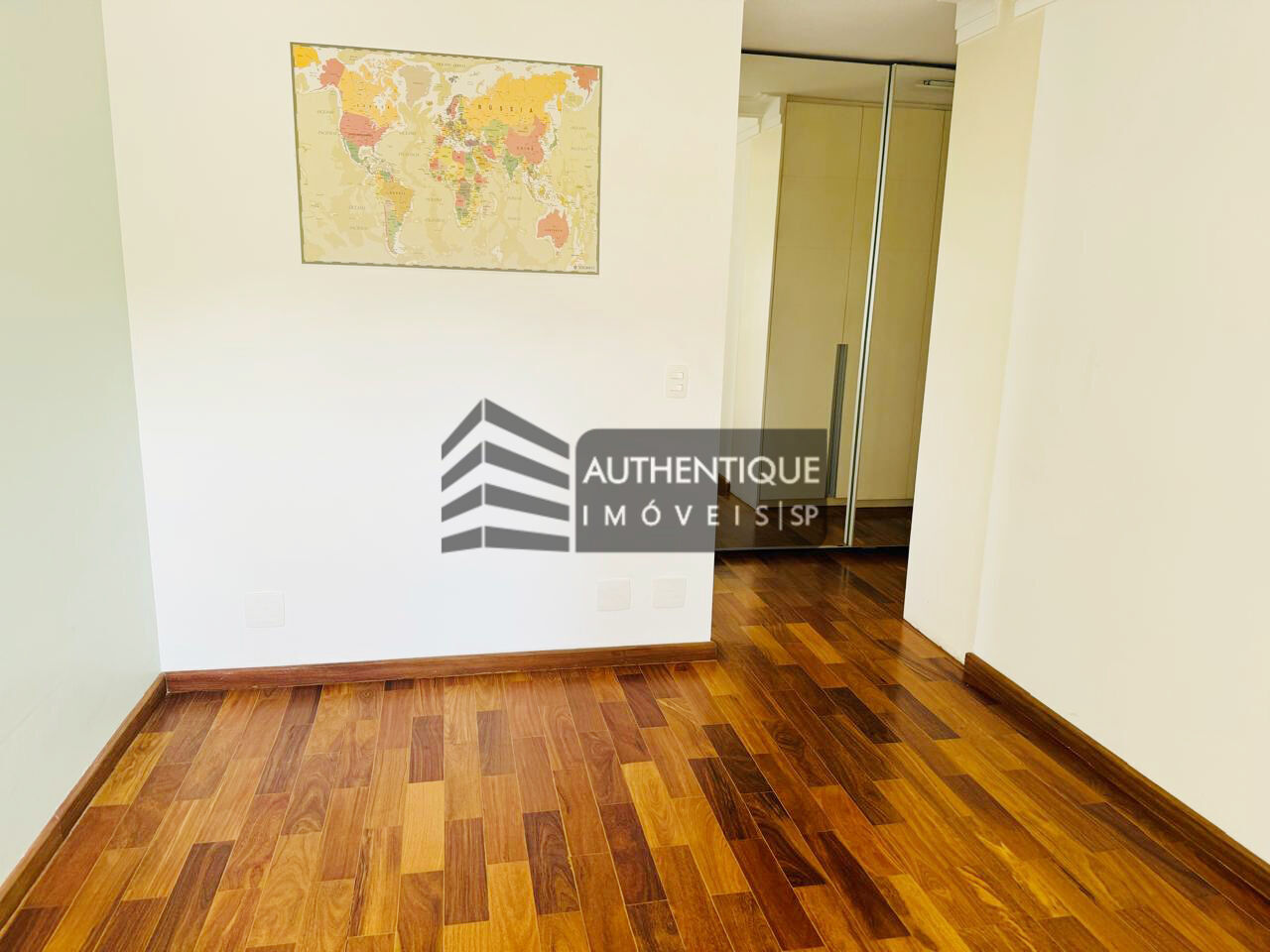 Apartamento à venda com 4 quartos, 237m² - Foto 12