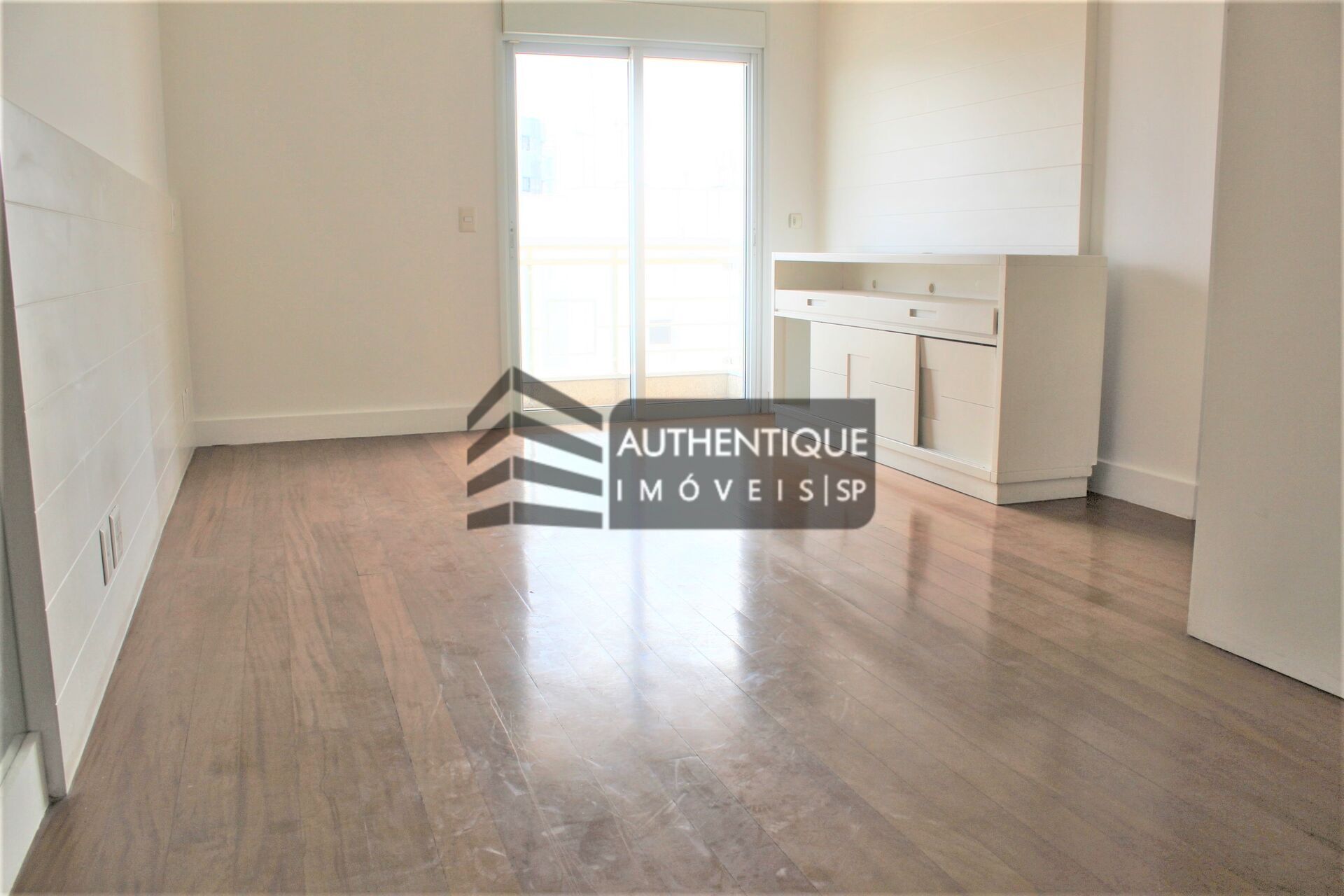 Apartamento à venda com 4 quartos, 275m² - Foto 18