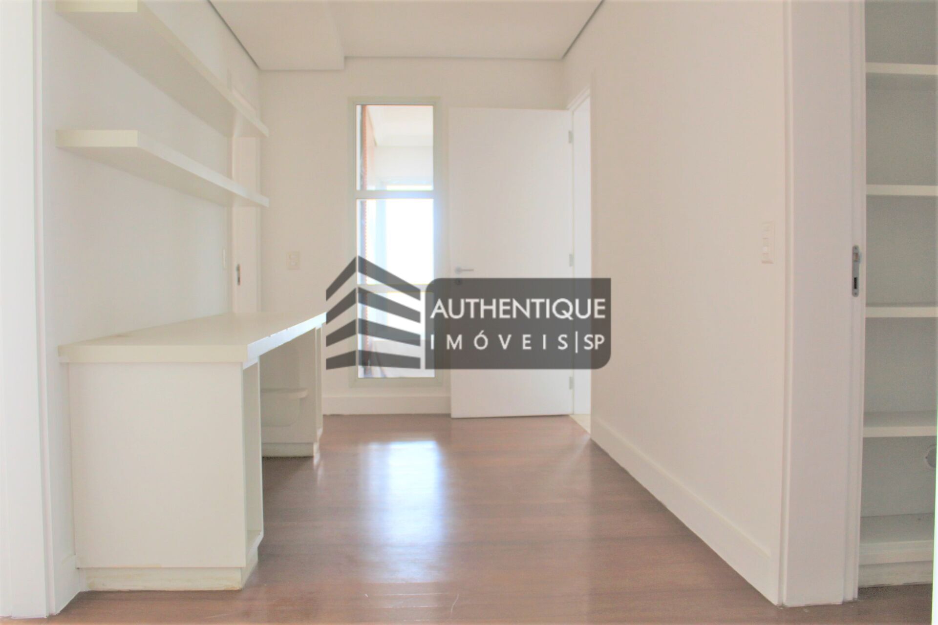 Apartamento à venda com 4 quartos, 275m² - Foto 16