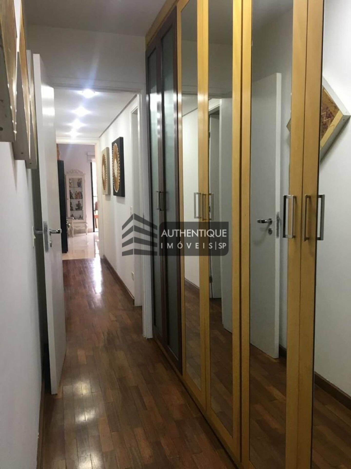 Apartamento à venda com 3 quartos, 128m² - Foto 29