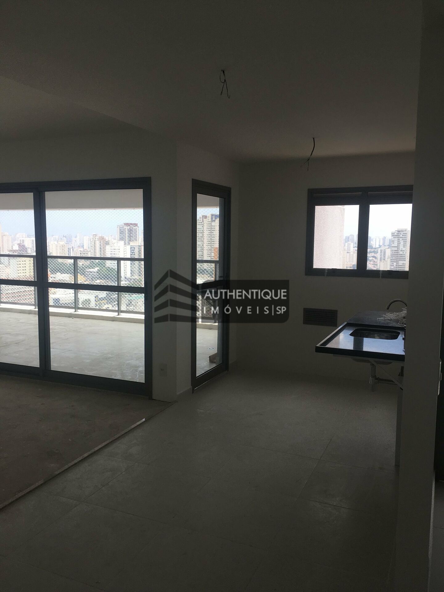 Apartamento à venda com 3 quartos, 160m² - Foto 26