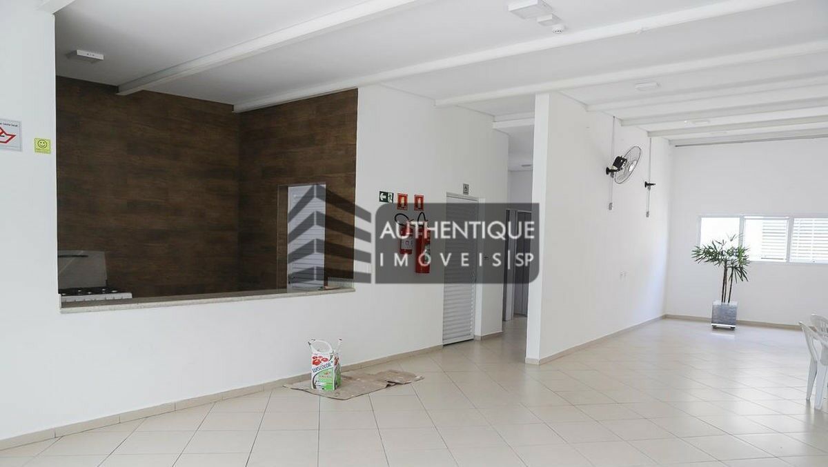 Apartamento à venda com 2 quartos, 45m² - Foto 14