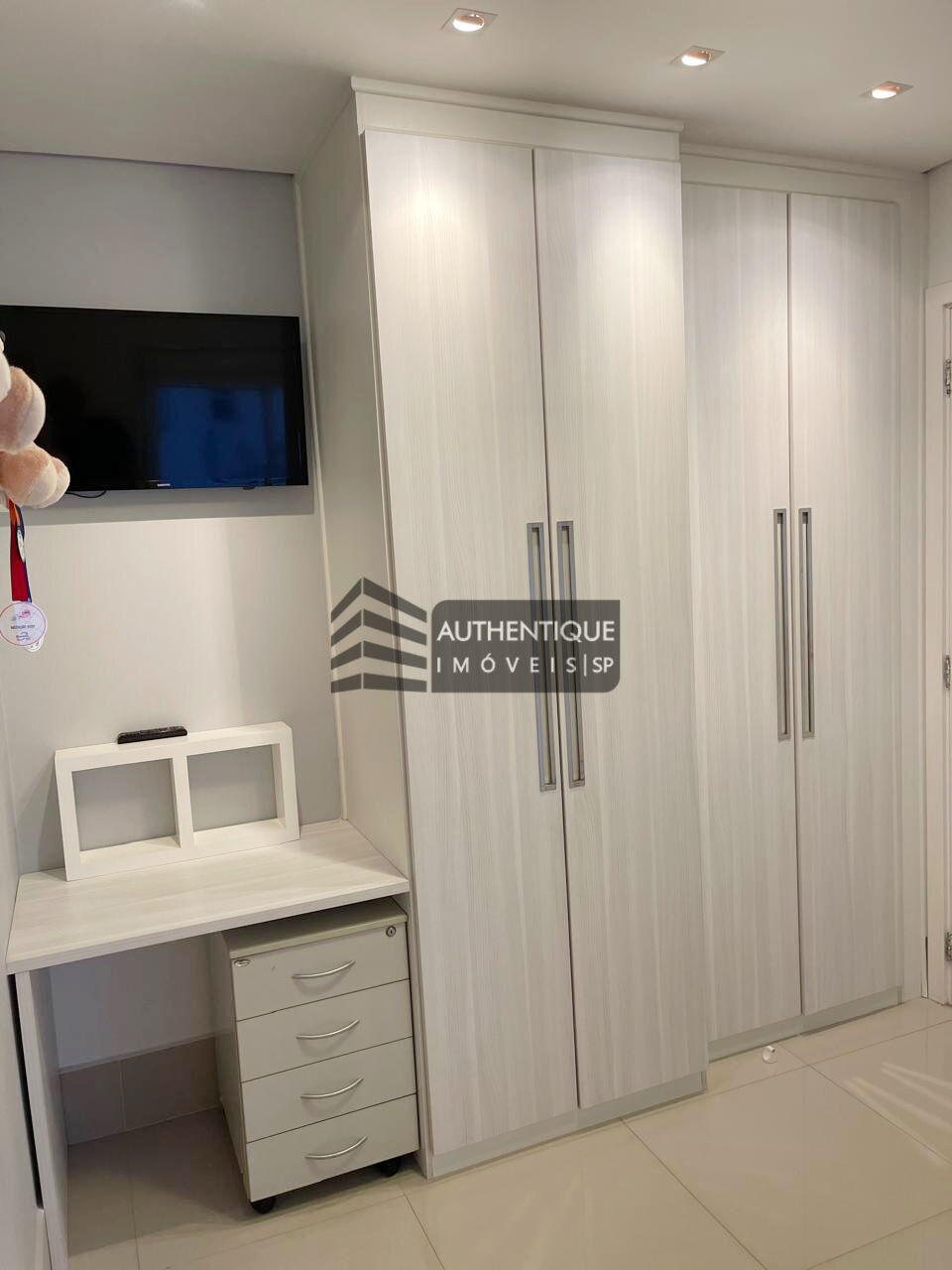 Apartamento à venda com 2 quartos, 91m² - Foto 22