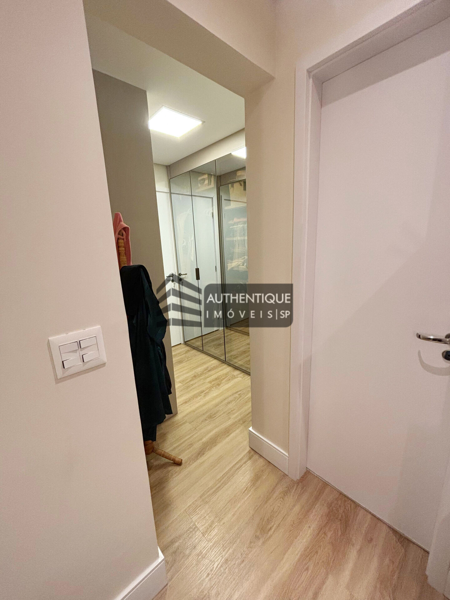 Cobertura à venda com 2 quartos, 105m² - Foto 13