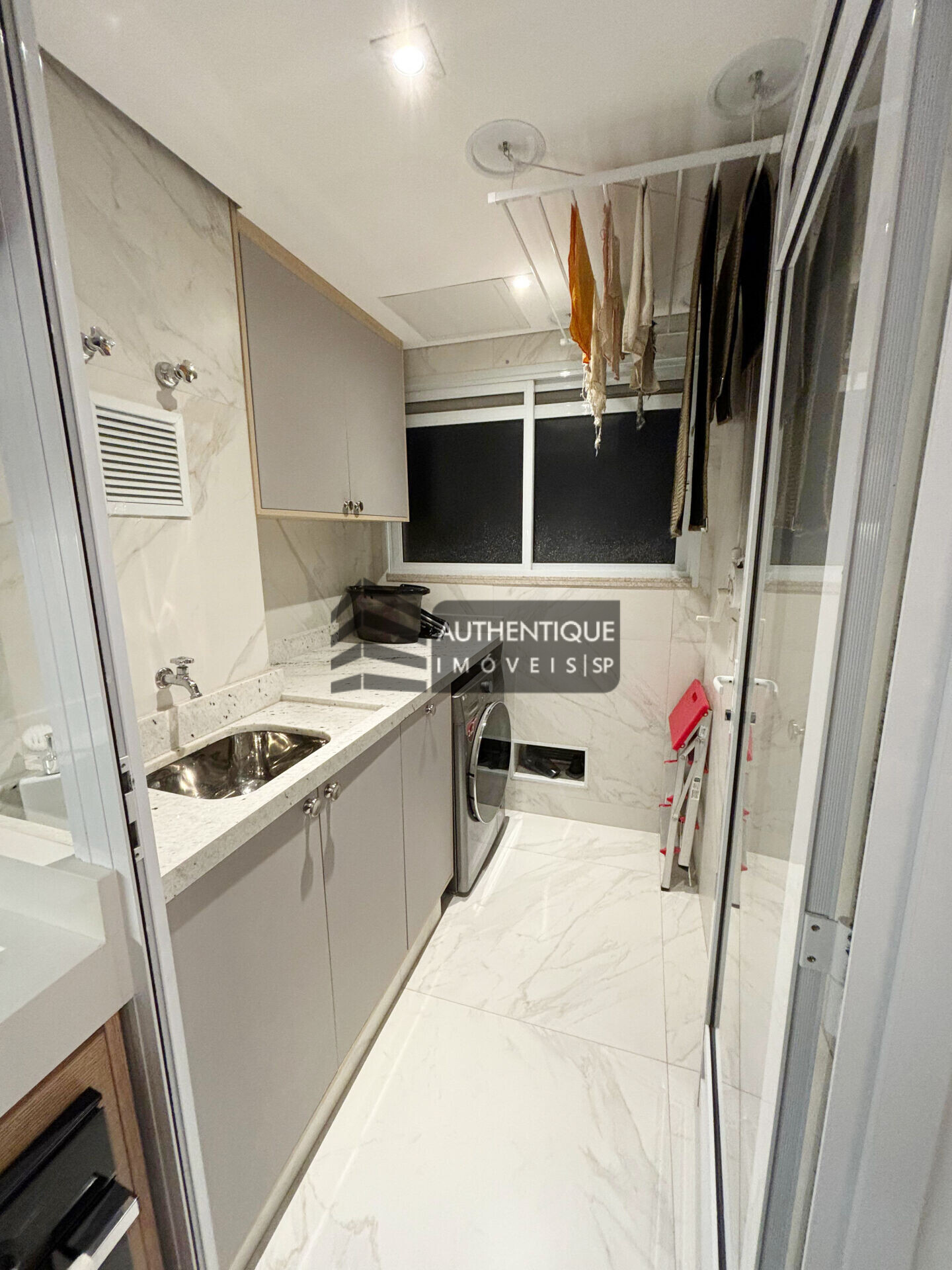 Cobertura à venda com 2 quartos, 105m² - Foto 10