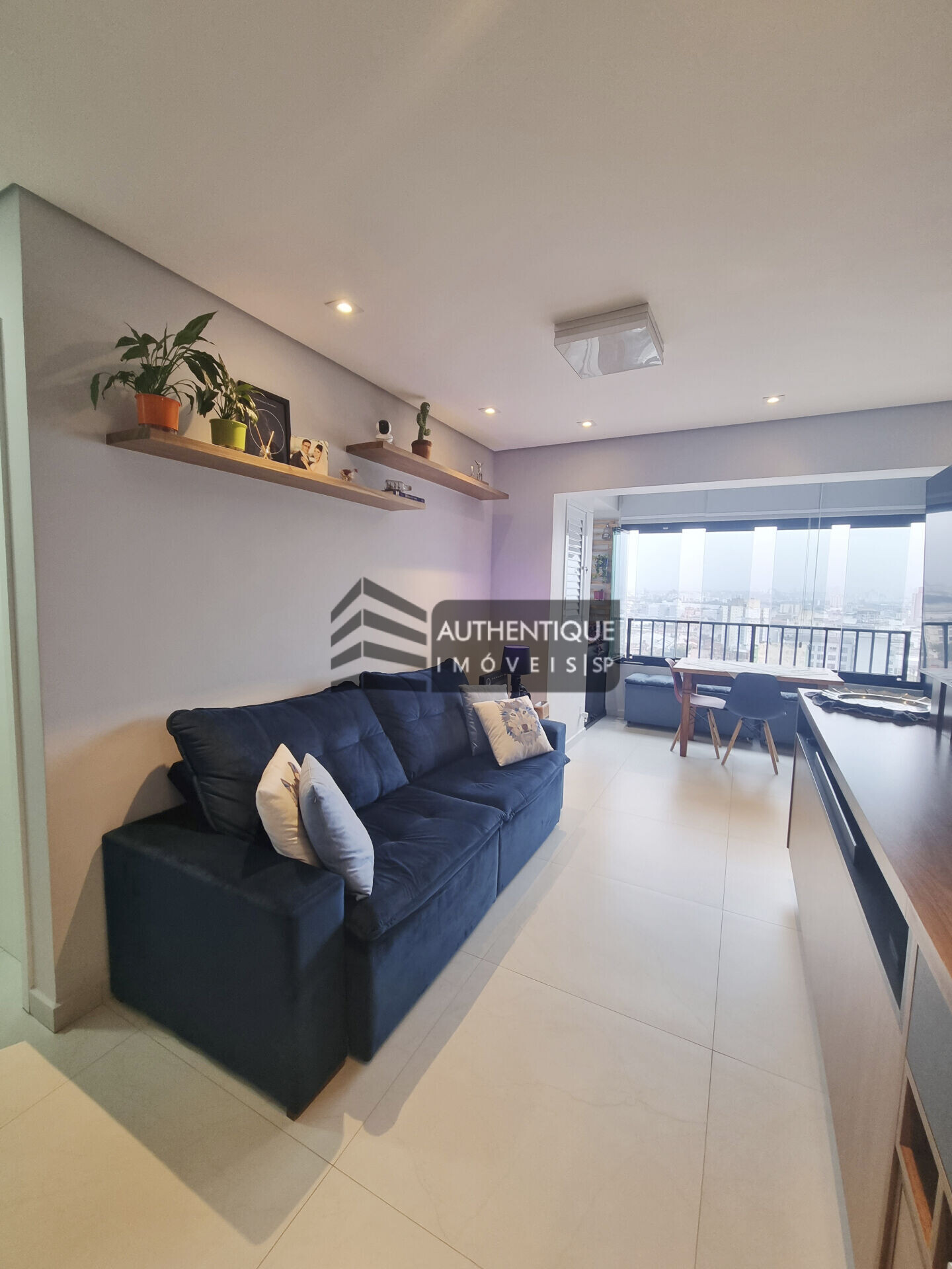 Apartamento à venda com 2 quartos, 57m² - Foto 2