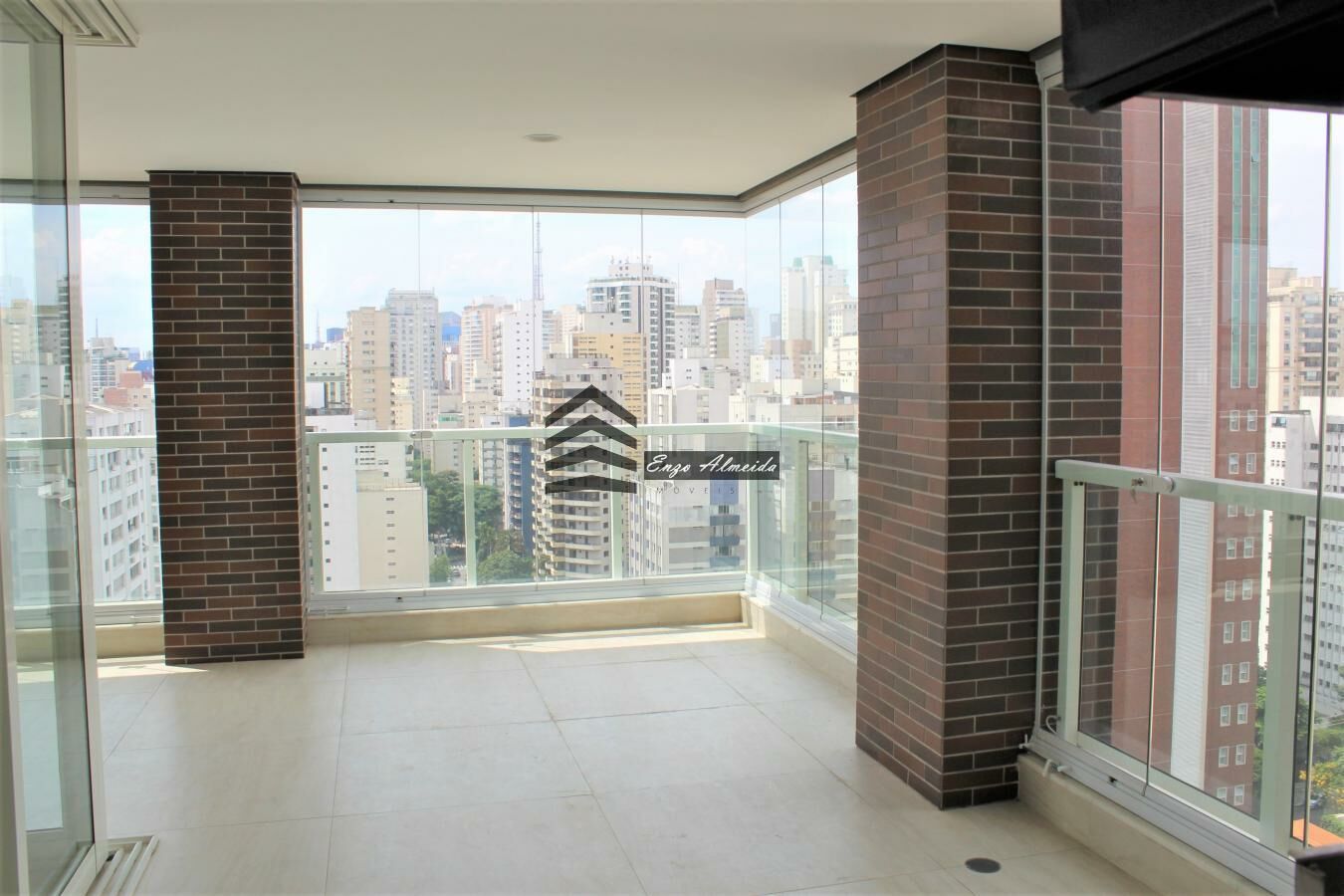 Apartamento à venda com 3 quartos, 197m² - Foto 36