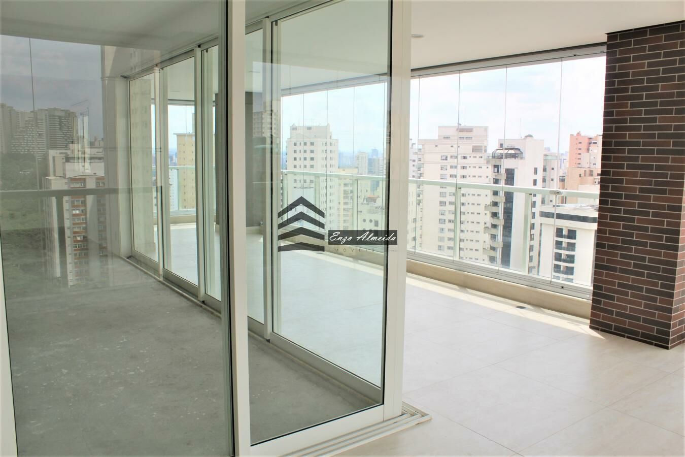 Apartamento à venda com 3 quartos, 197m² - Foto 33