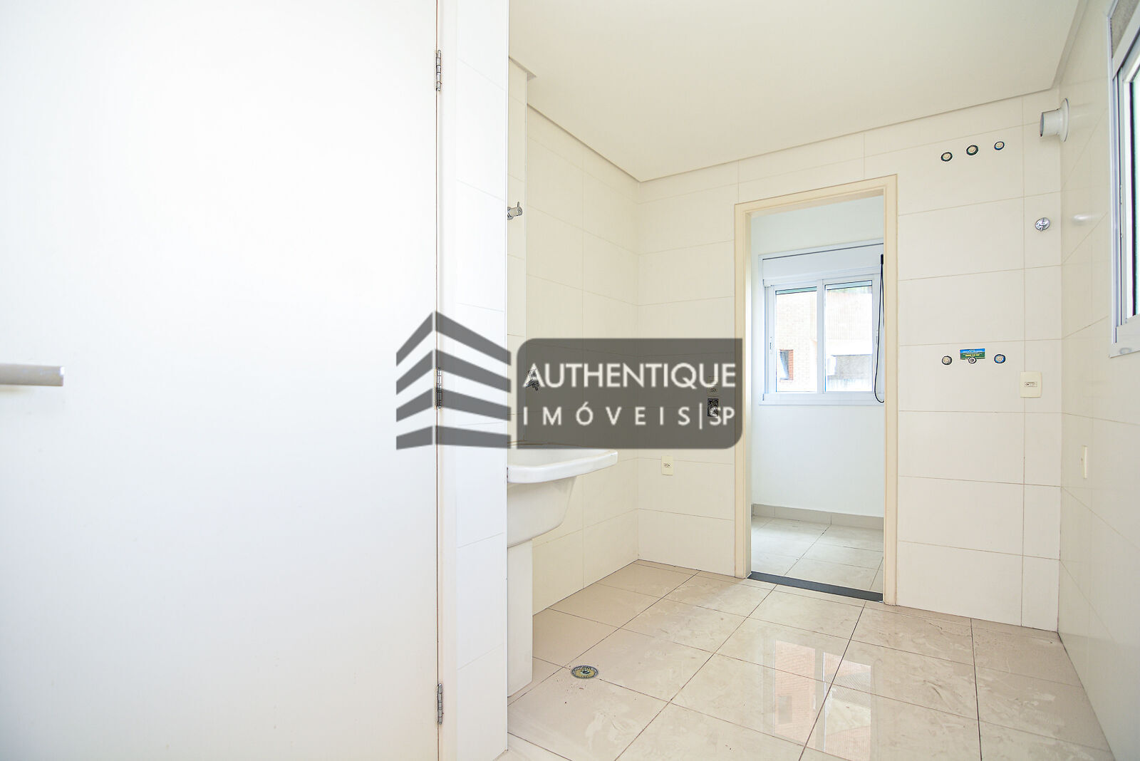 Apartamento à venda com 4 quartos, 189m² - Foto 31