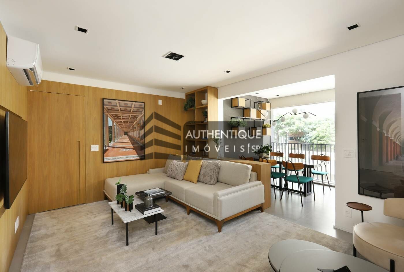 Apartamento à venda com 3 quartos, 114m² - Foto 1