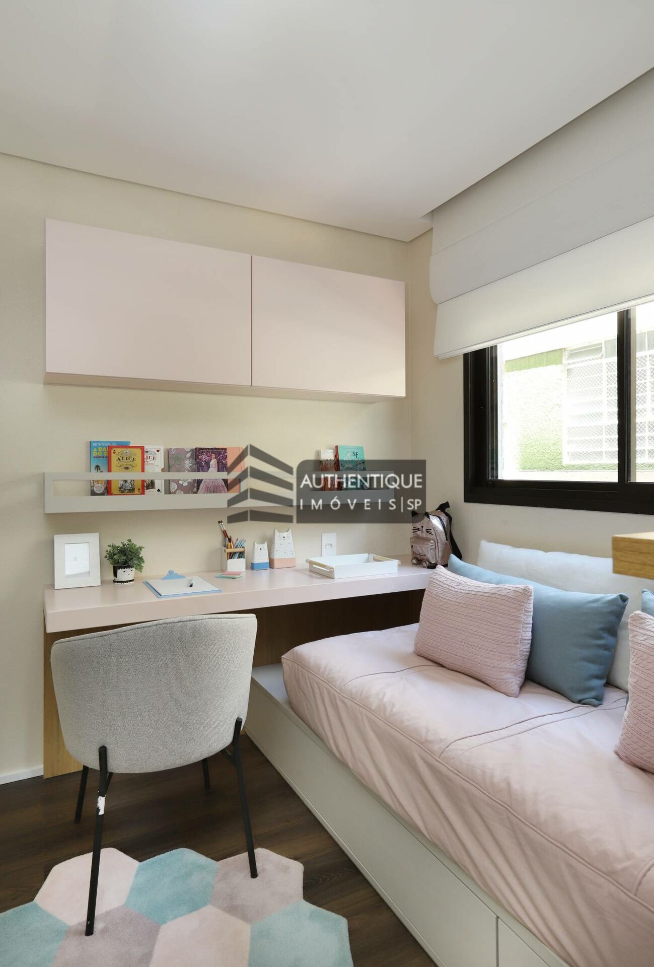 Apartamento à venda com 3 quartos, 114m² - Foto 9