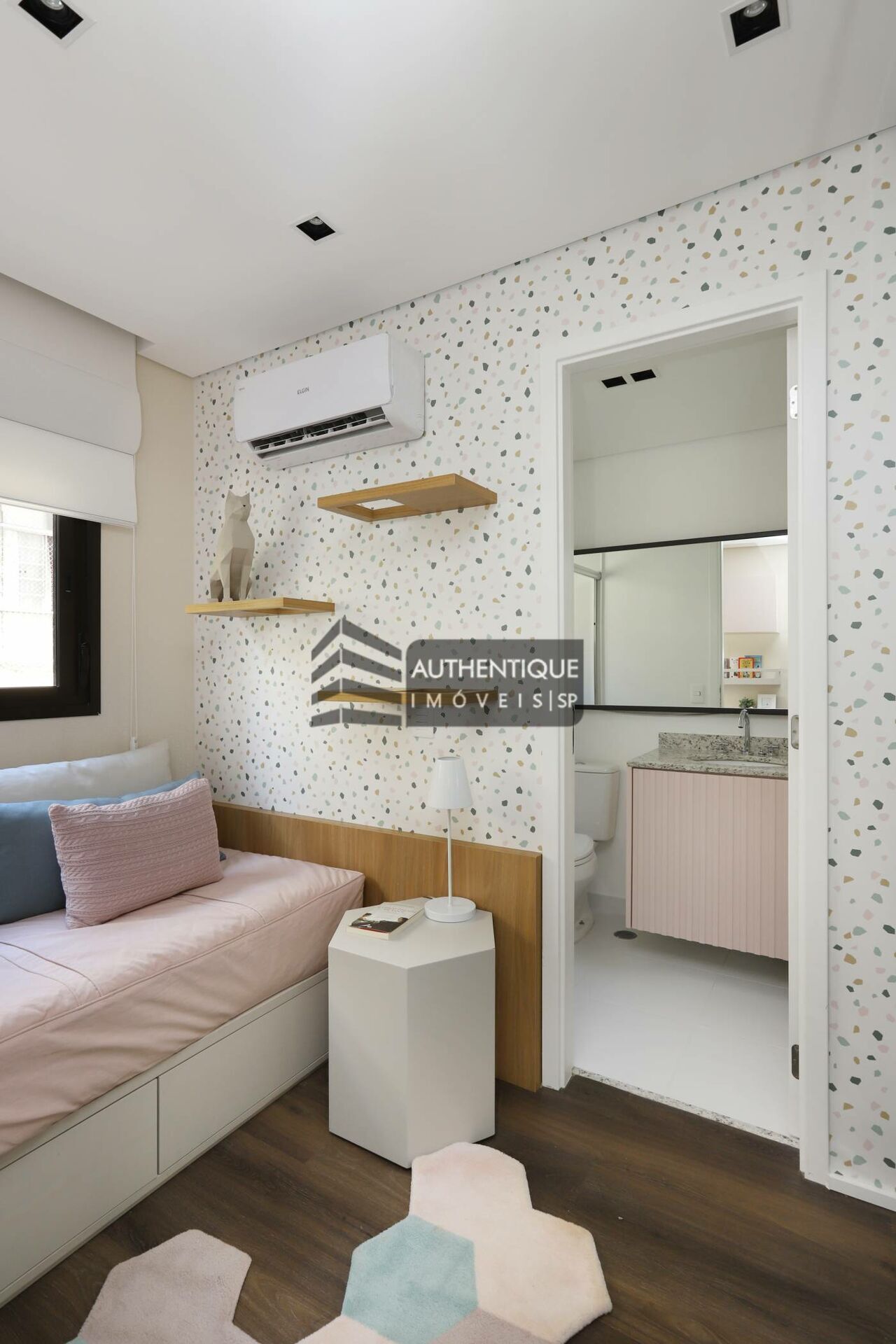 Apartamento à venda com 3 quartos, 114m² - Foto 8