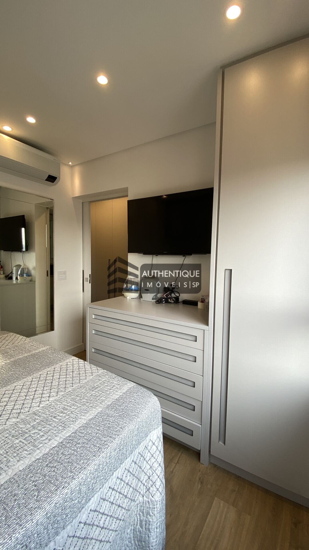 Apartamento à venda com 2 quartos, 125m² - Foto 14