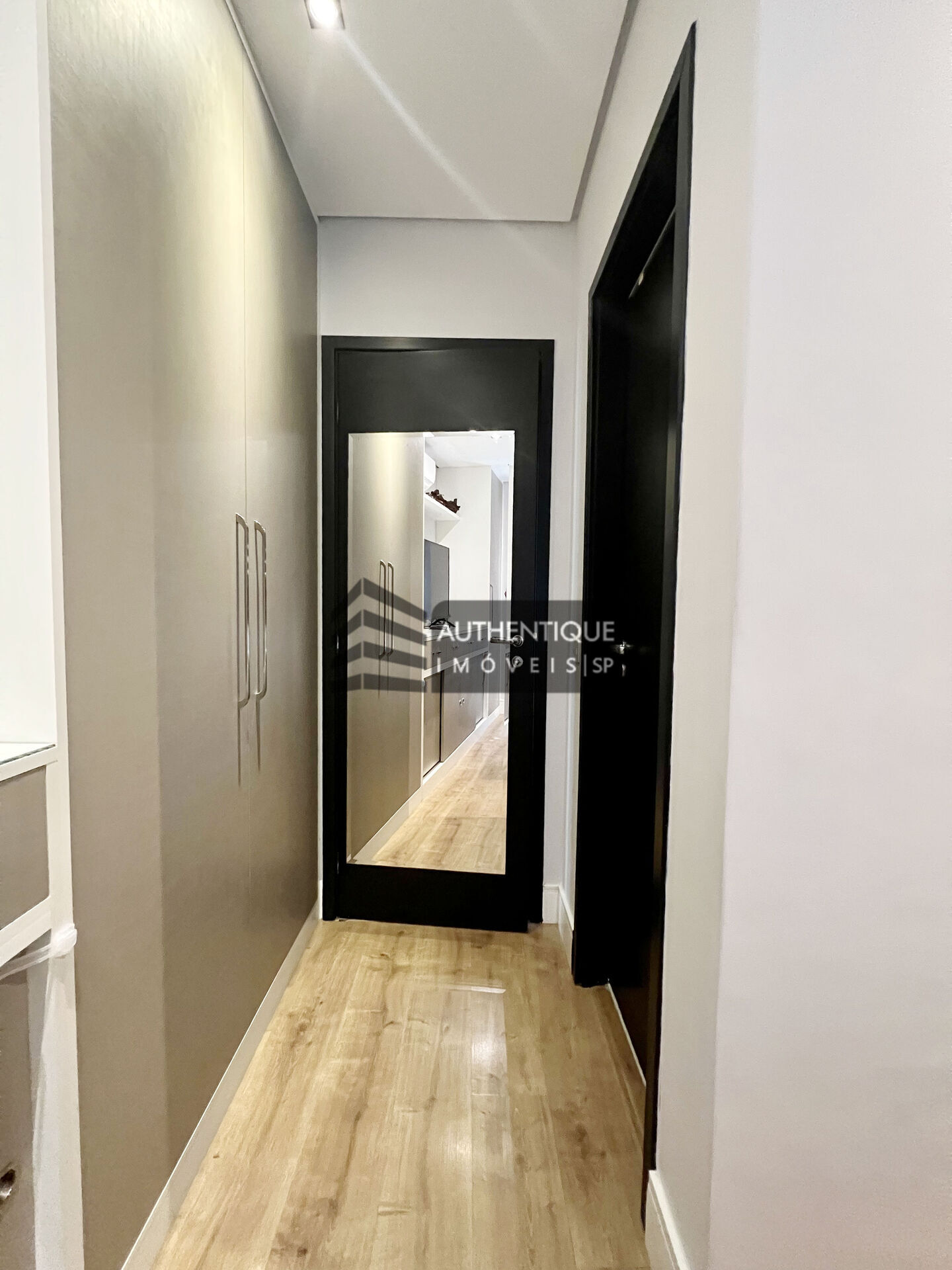 Apartamento à venda com 2 quartos, 87m² - Foto 27