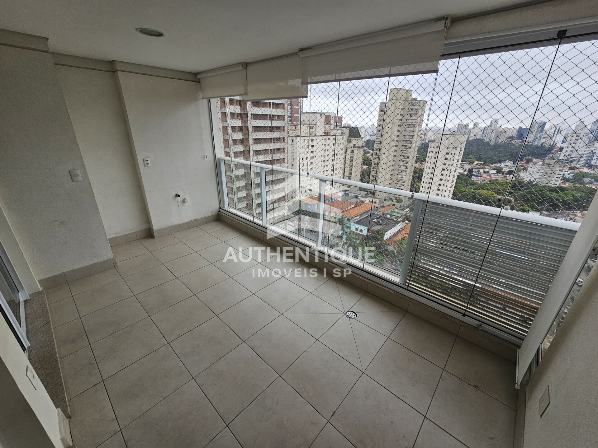 Apartamento, 2 quartos, 75 m² - Foto 1