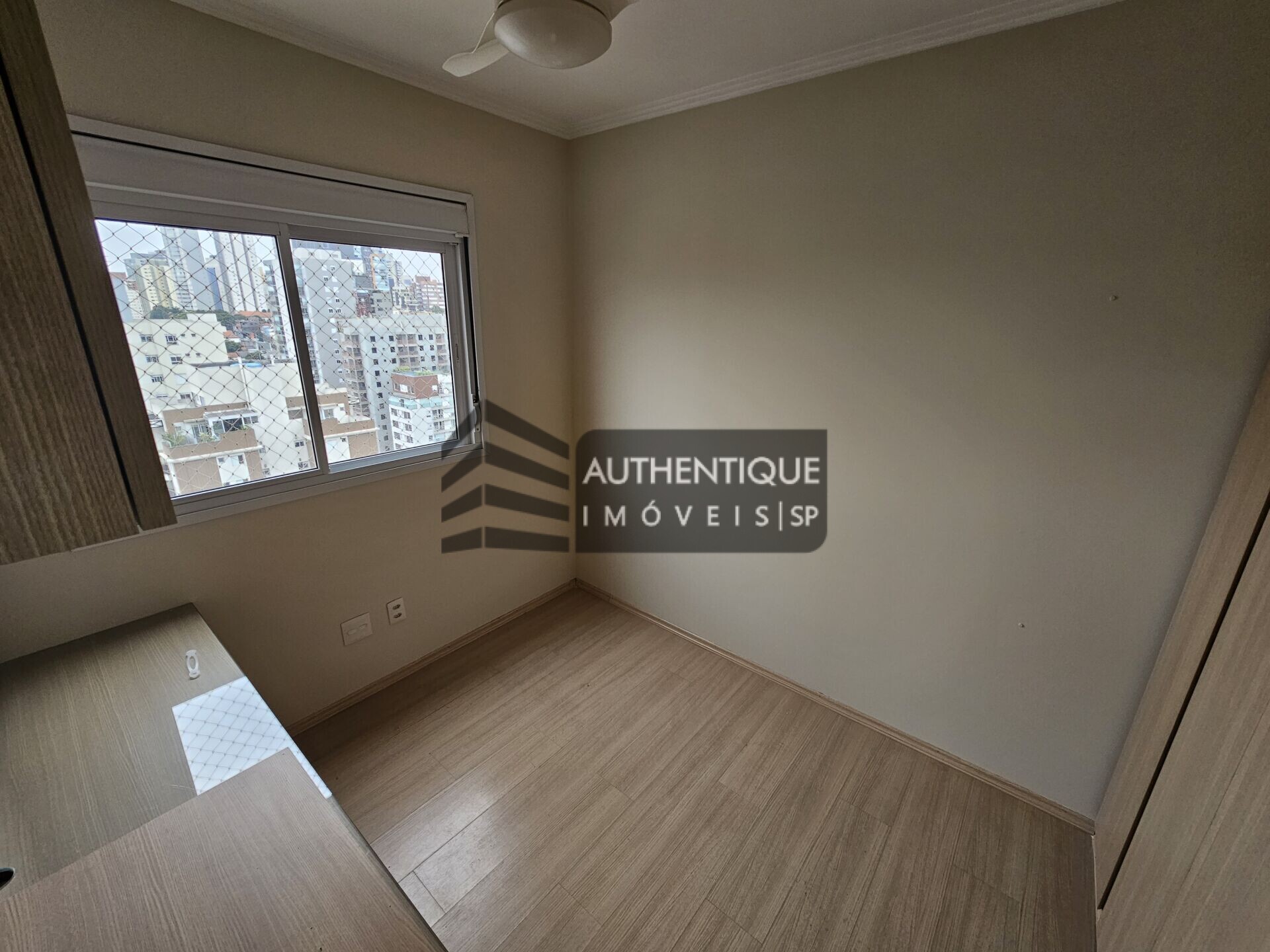 Apartamento à venda com 2 quartos, 75m² - Foto 12