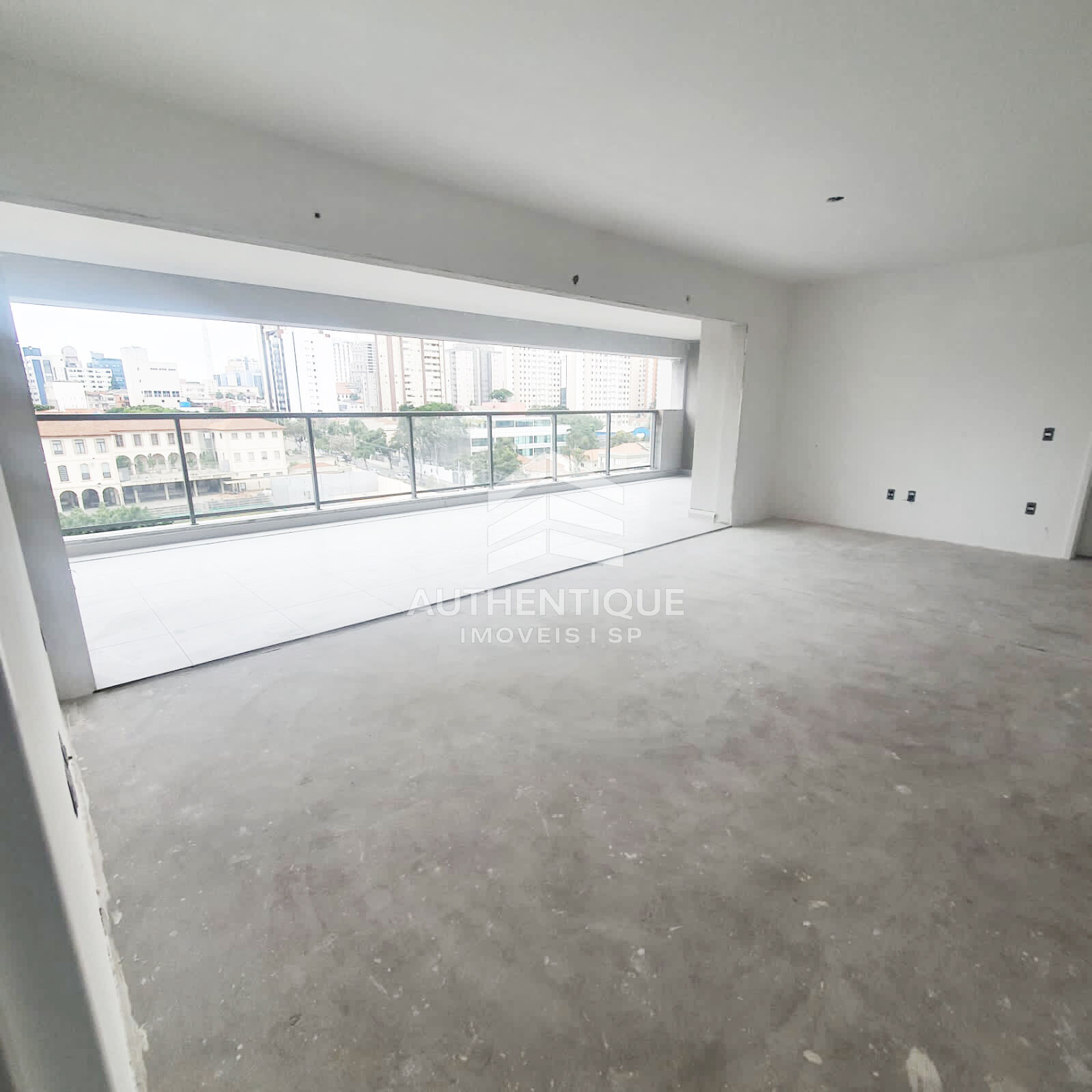 Apartamento, 3 quartos, 156 m² - Foto 2
