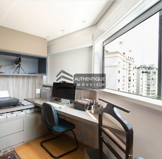 Apartamento à venda com 3 quartos, 200m² - Foto 36