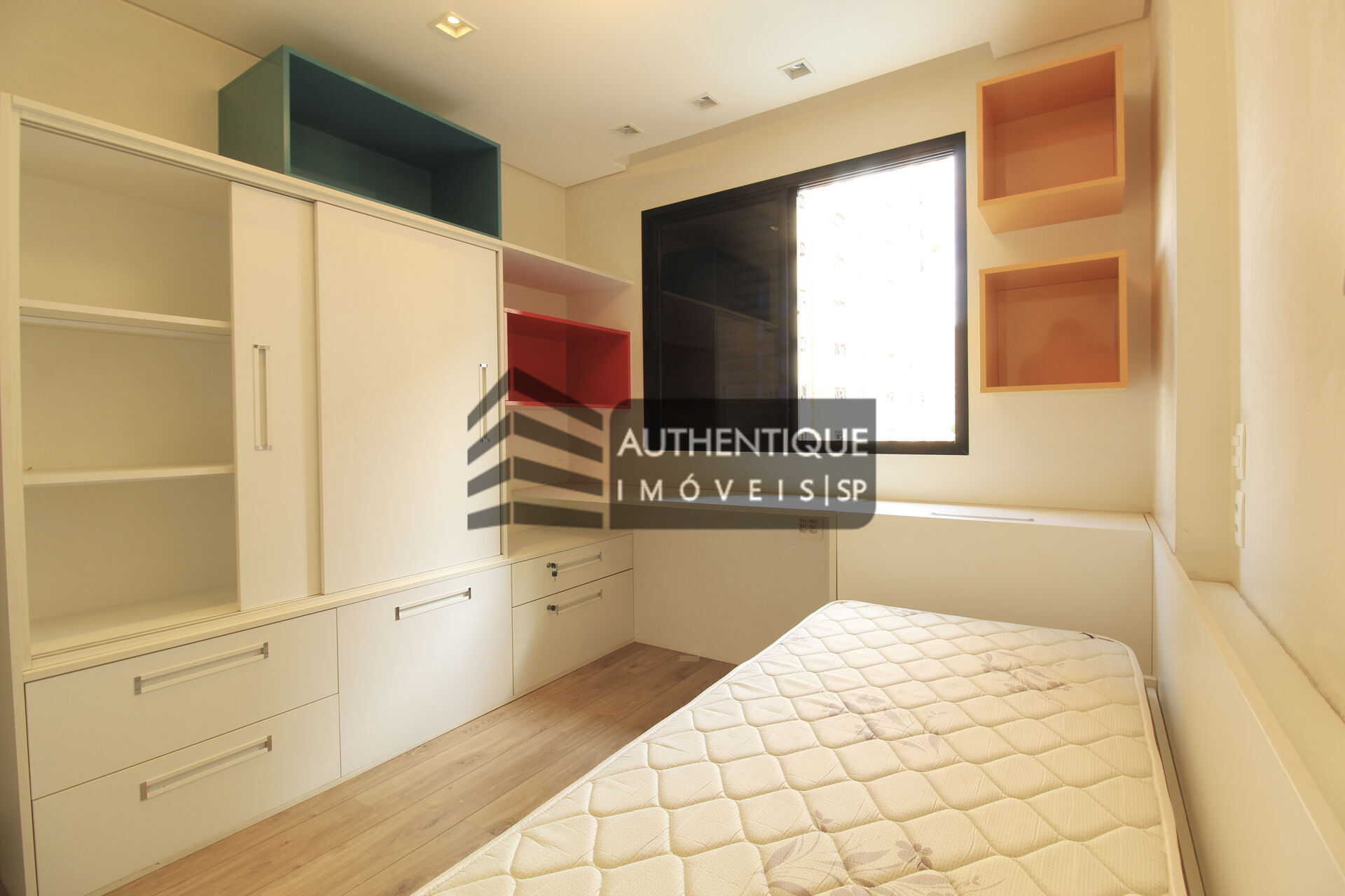 Apartamento à venda com 3 quartos, 106m² - Foto 24